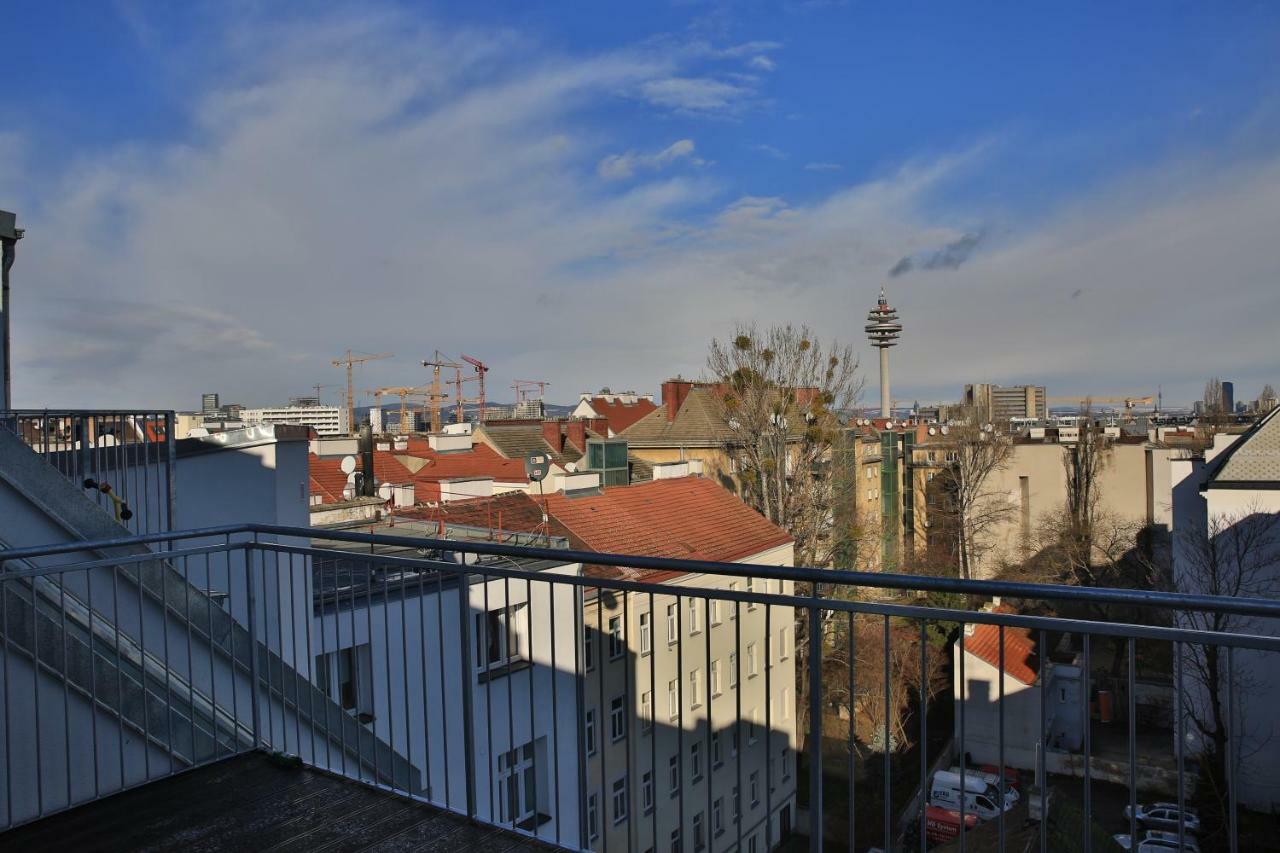 Sunny Penthouse With Terrace. Great View! Dg2 Appartement Wenen Buitenkant foto